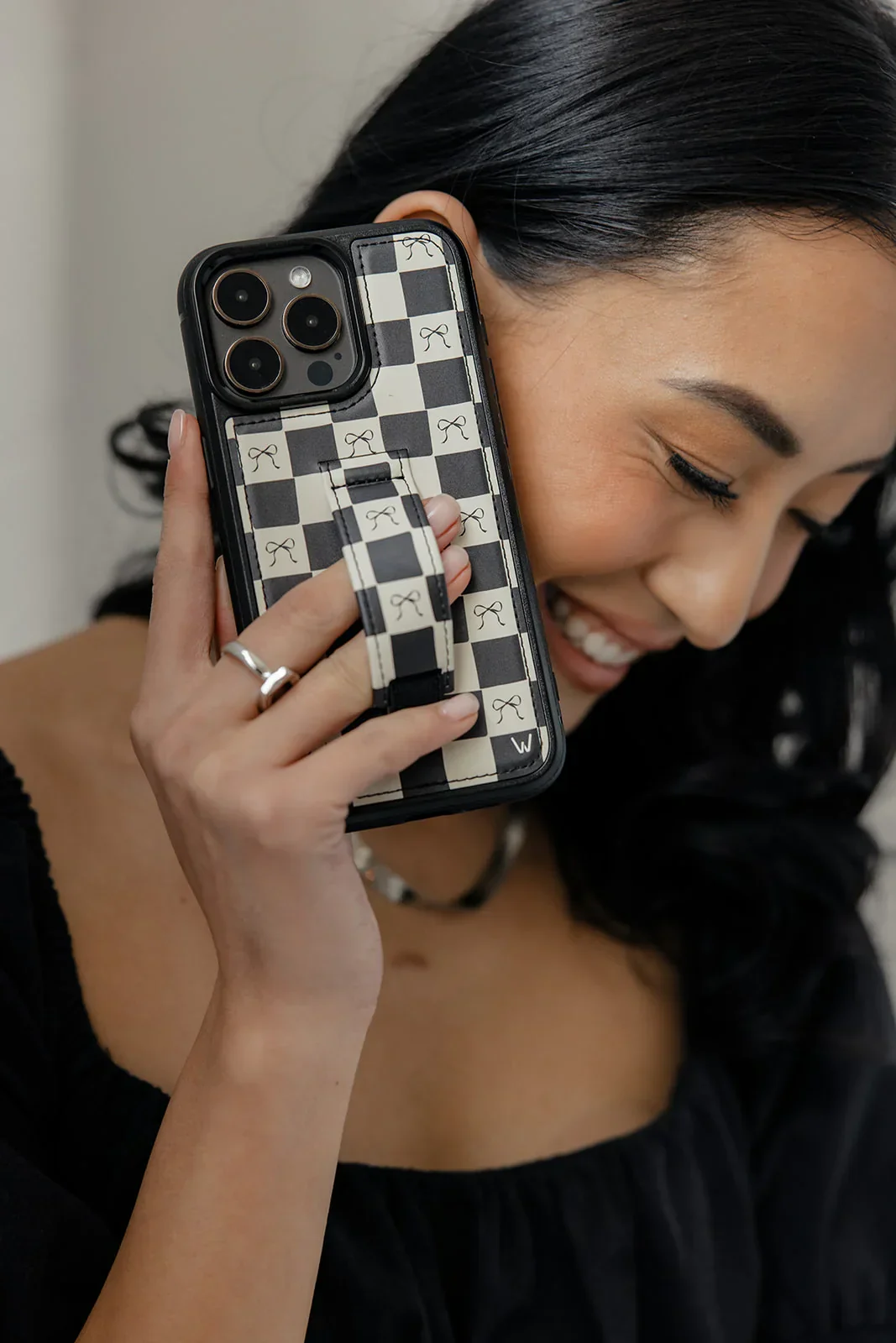 Bow Noir Walli-Lite Case - Image 2