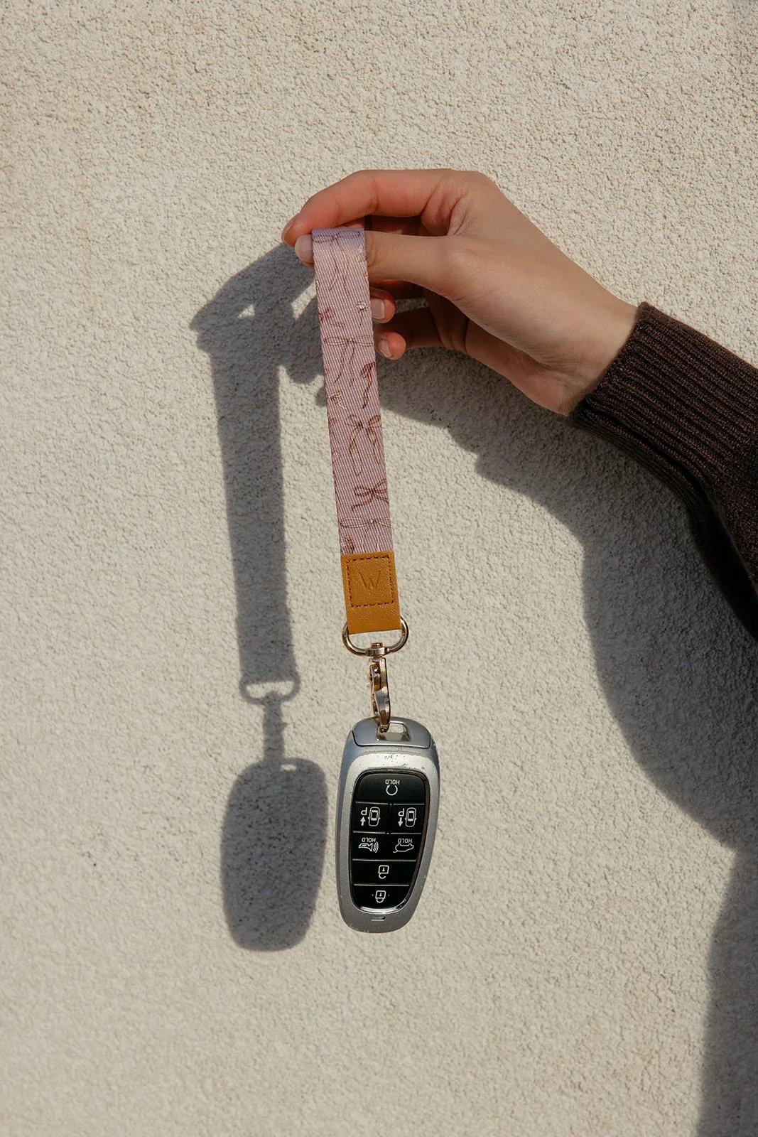 Blush and Bows Wrist Lanyard - Image 3