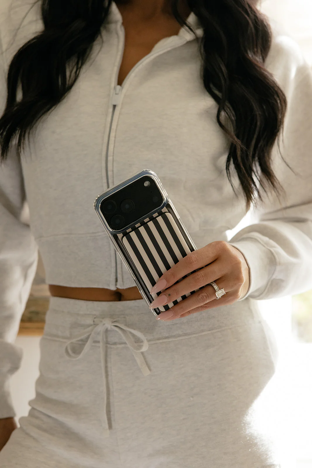 Fine Line Magnetic Case - Image 4