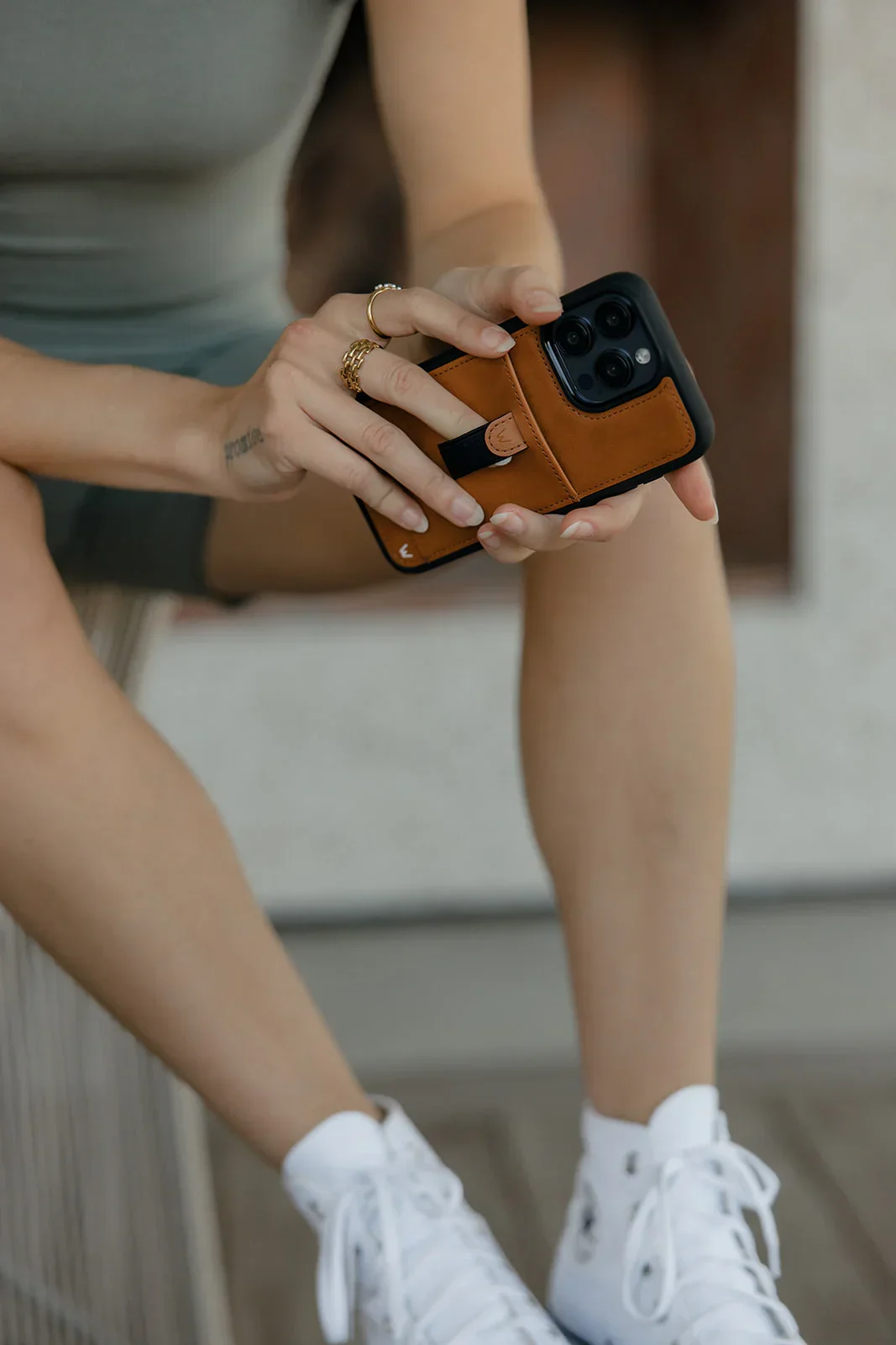 Russet Brown Sport Case - Image 7