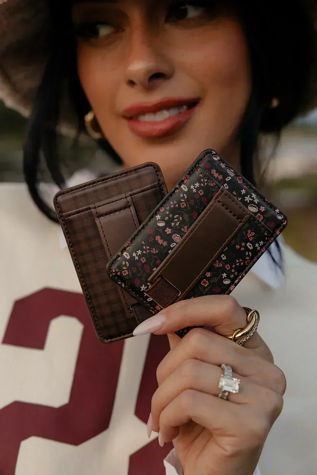 Cafe Gingham Magnetic Wallet - Image 3