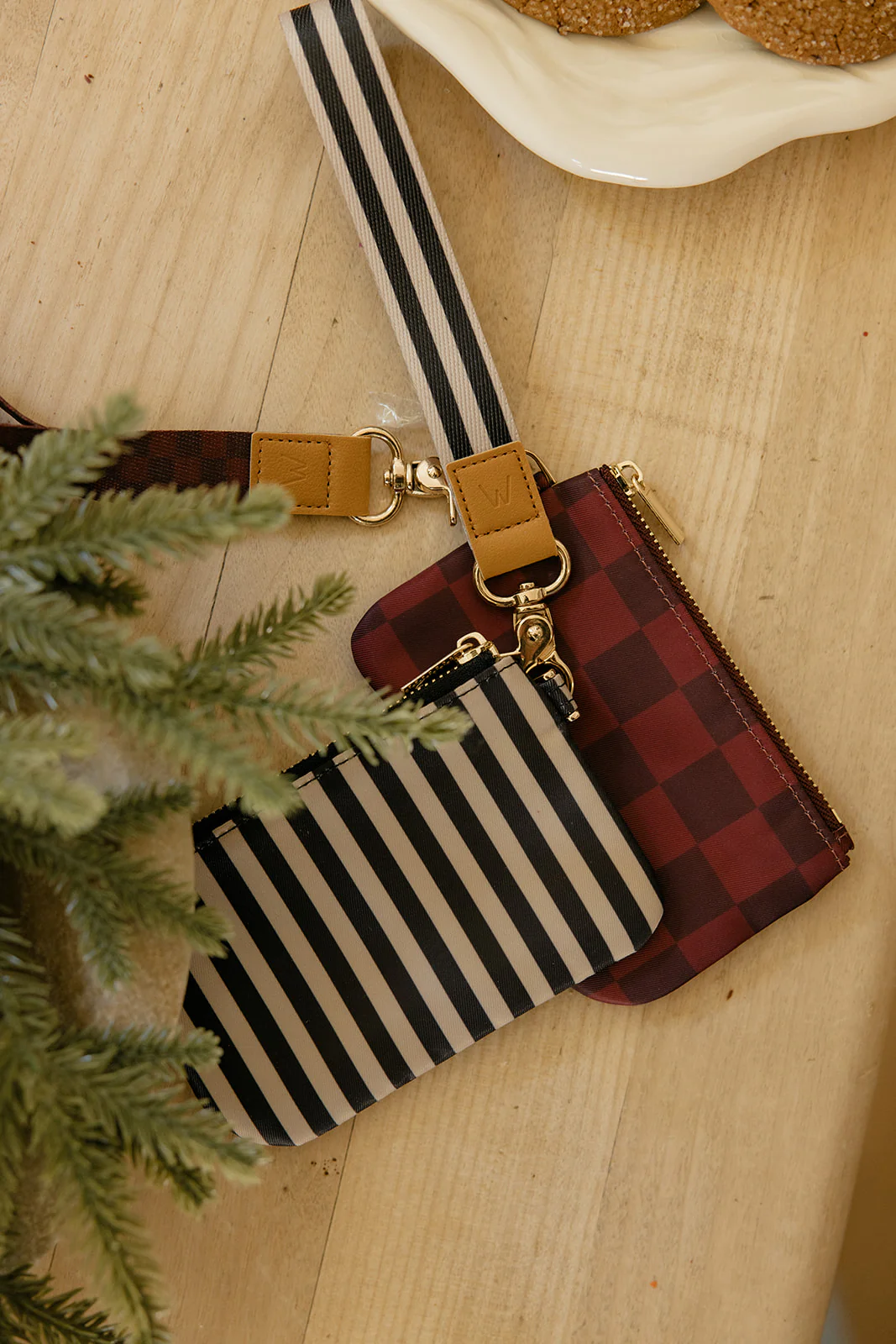 Fine Line Wrist Lanyard - Image 5
